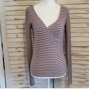 Deep v ribbed top
